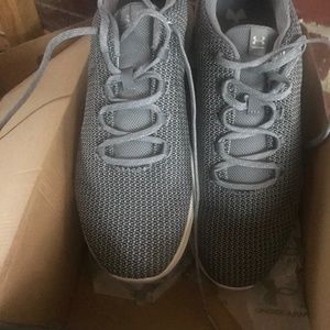 Under Armour Ripple MTL